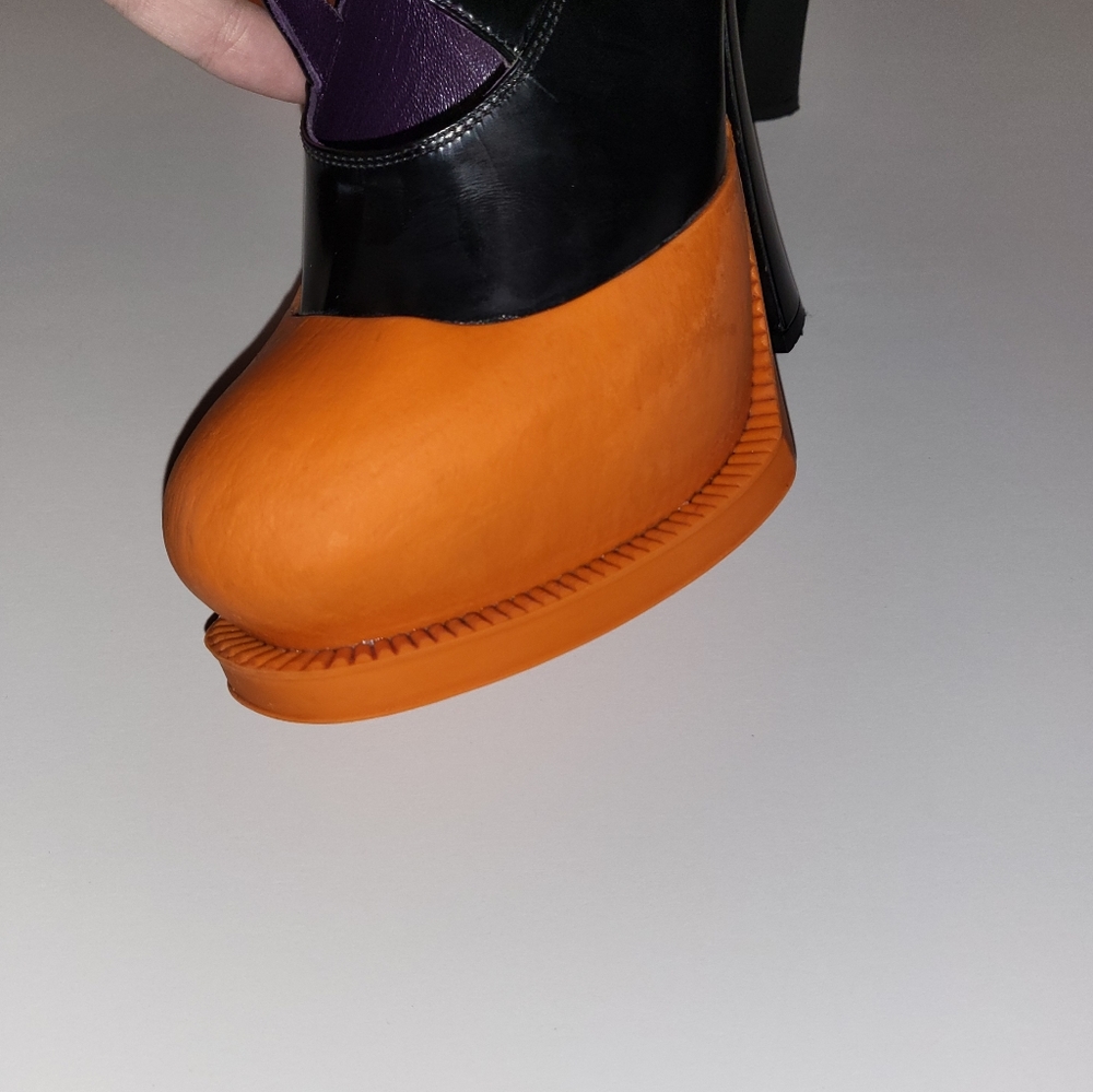 SOLD PRADA RUNWAY 2012 Orange leather & Rubber Mary Jane Heels FINAL PRICE 🧡 - Picture 9 of 16